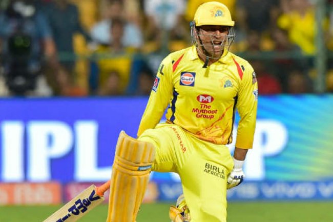 தோனிகிட்ட அதமட்டும் வச்சிக்க கூடாது.. கைக்கொடுத்த கவாஸ்கரின் அட்வைஸ்..!